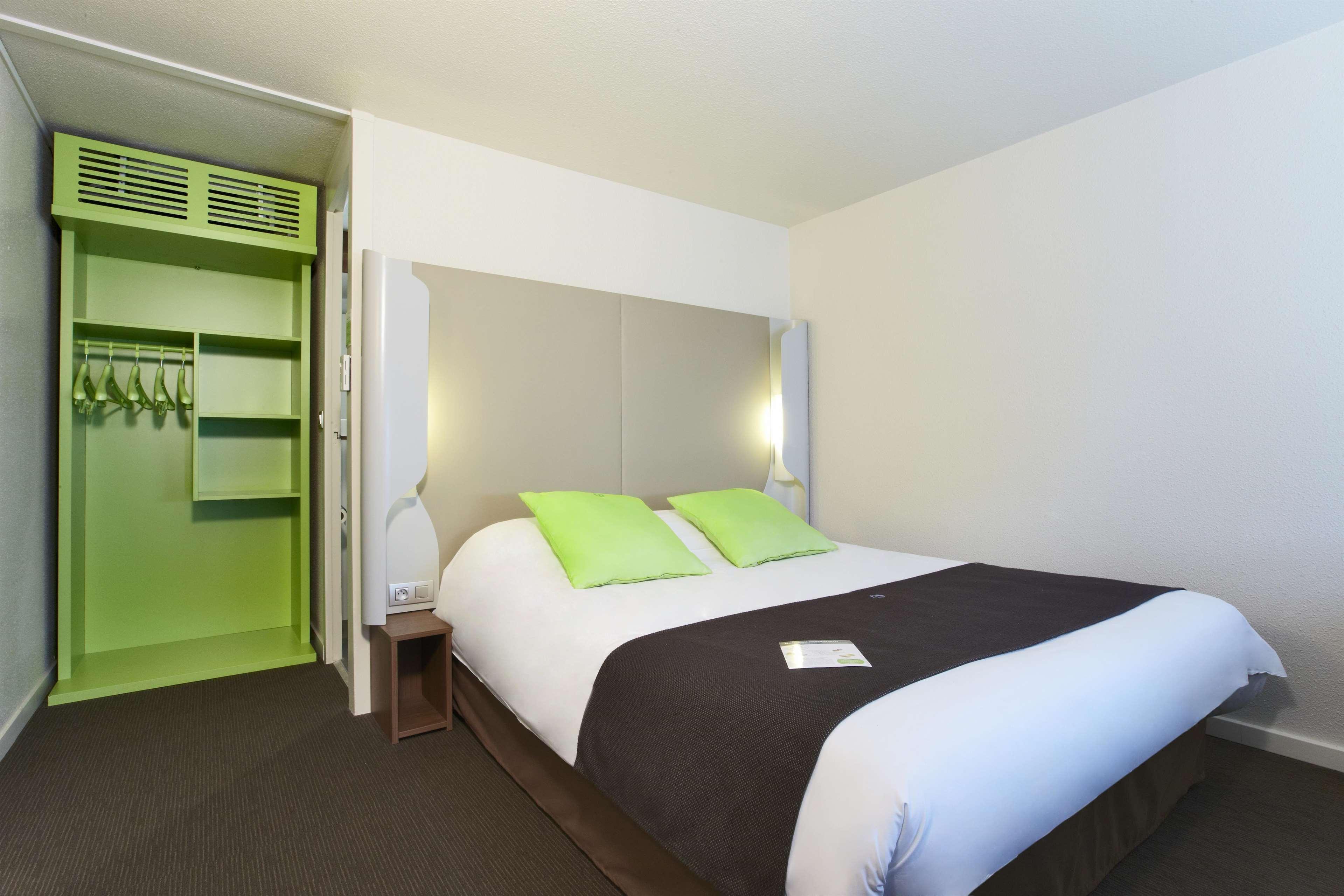 Campanile Vierzon Hotel Екстериор снимка